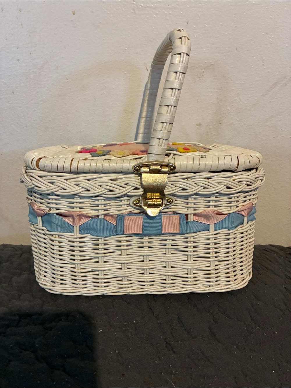 Vintage White Woven Mini Basket Bag with Pink & Blue Ribbon